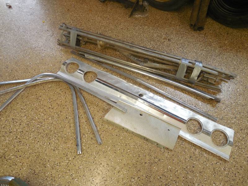 lot 76 image: 1960S CHEVY ASSORTED TRIM LOT