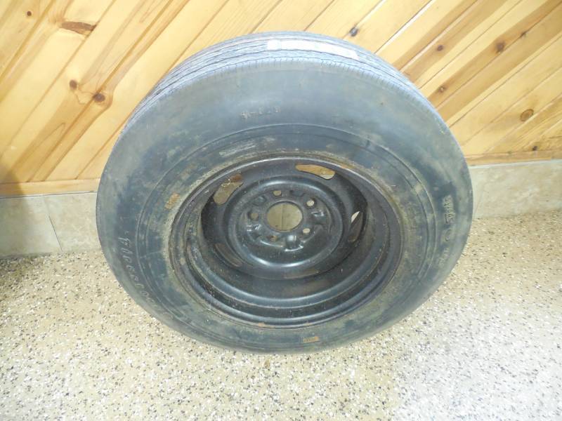 lot 80 image: 15x8 CORVETTE RALLY WHEEL