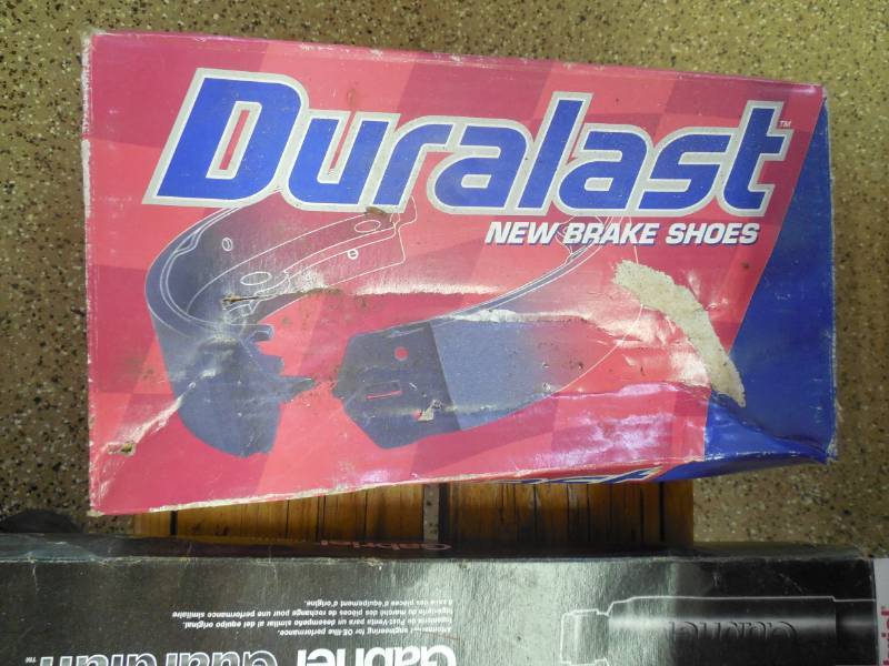 lot 88 image: DURALAST NEW BRAKE SHOES
