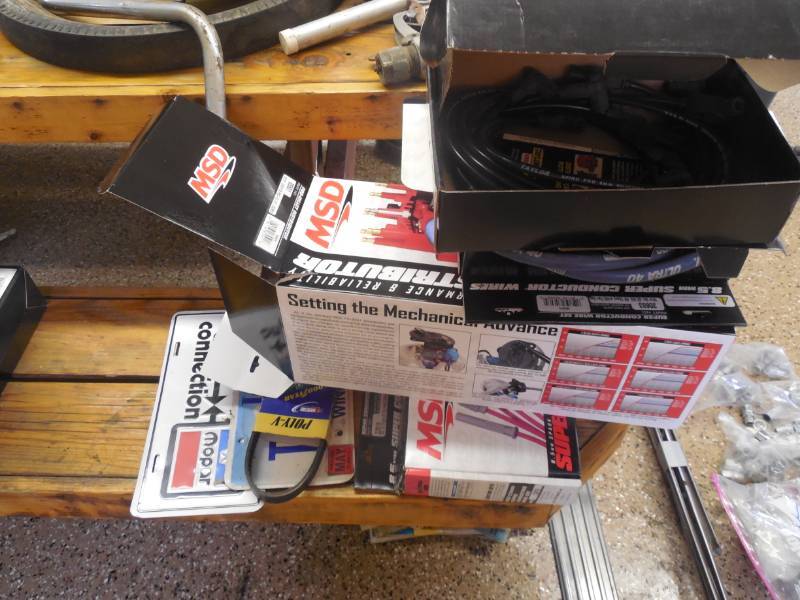 lot 91 image: ASSORTED MISC PLUG WIRES & DISTRIBUTER CAP