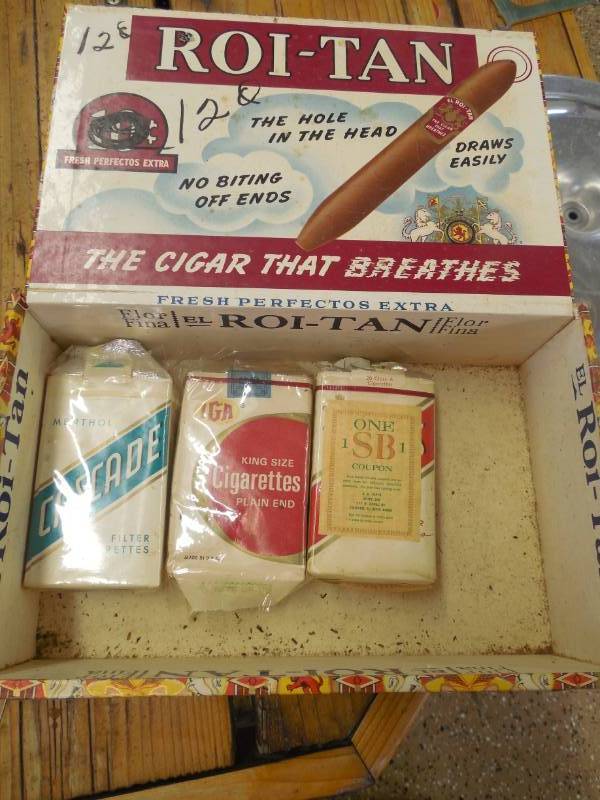 lot 98 image: 3 PACKS OF VERY OLD CIGIES AND CIGAR BOX