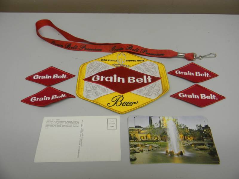 lot 35 image: NOS - VINTAGE GRAIN BELT BEER PATCHES, POSTCARDS & LANYARD - SEE PICTURES