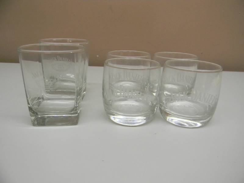 lot 41 image: NOS 6 JACK DANIELS OLD NO. 7 LOW BALL DRINK GLASSES - SEE PICTURES