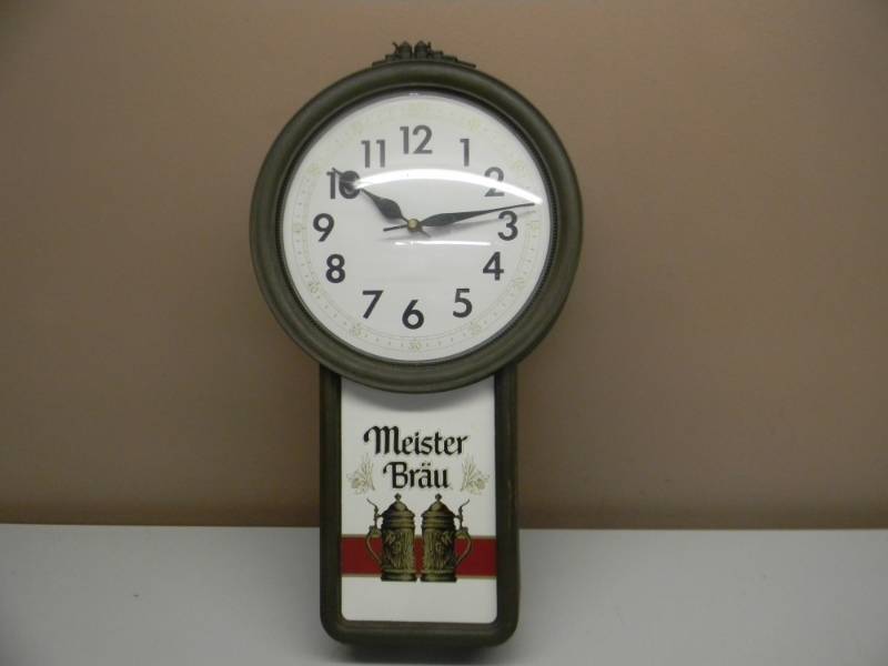 lot 48 image: VINTAGE MEISTER BRAU HANGING WALL CLOCK - APPROX 12 BY 22 - SEE PICTURES