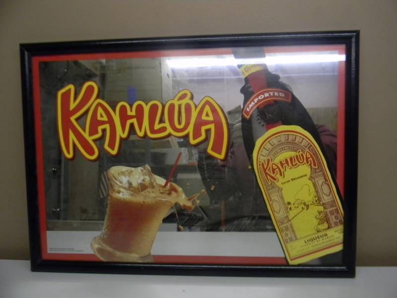 lot 89 image: VINTAGE KAHLUA BAR SIGNMIRROR - APPROX 28 BY 20 - SEE PICTURES