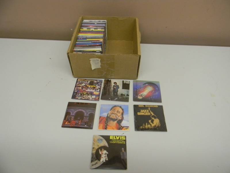 lot 115 image: Vintage NOS COLLECTION - Chu Bops Bubble Gum Record Albums - SEE PICTURES