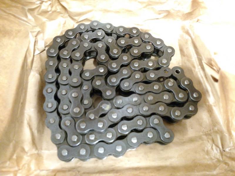 lot 293 image: #60 Roller Chain, Partial Box...