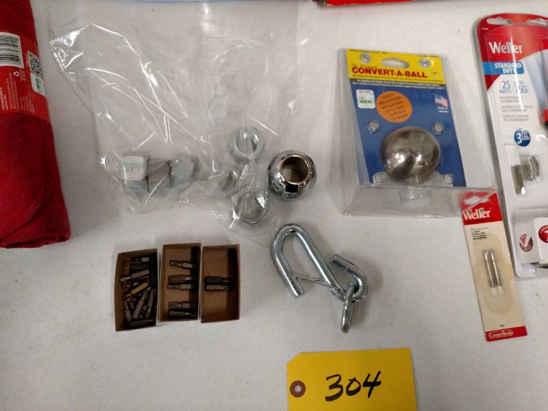 lot 304 image: Asstd Tools & Misc...