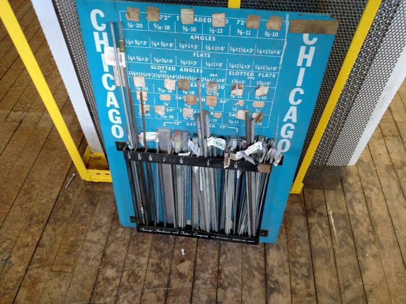 lot 386 image: Hillman Steel Stock Rack with Conte...