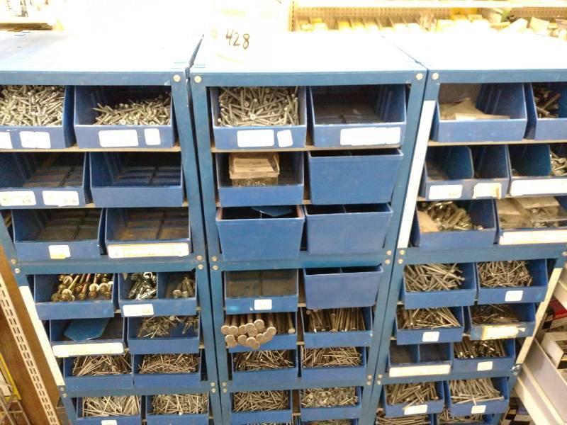 lot 428 image: Asstd Nails & Screws...