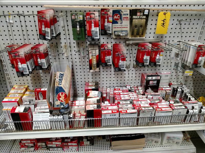 lot 441 image: Asstd Spark Plugs...