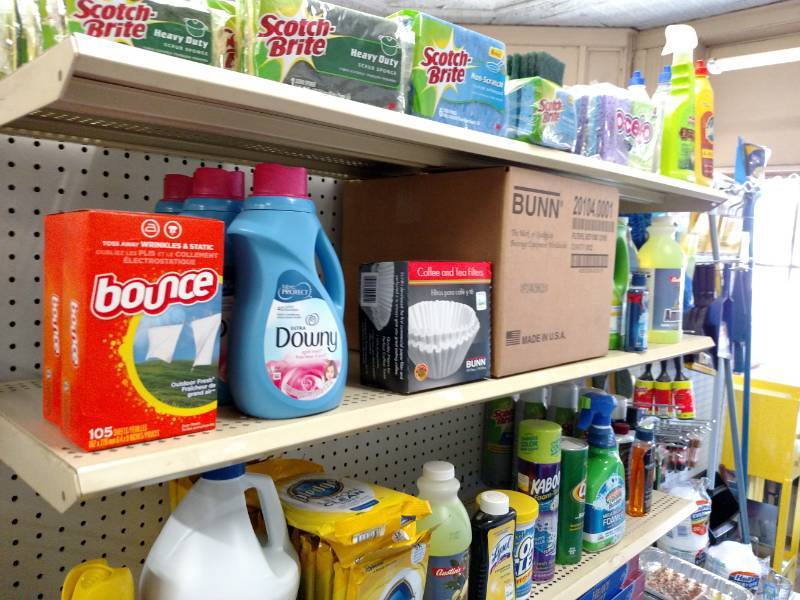 lot 453 image: Asstd Kitchen Supplies, Cleaners, ...