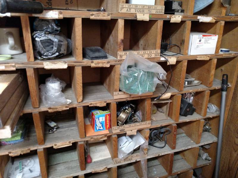 lot 506 image: Asstd Hardware & Appliance Parts i...