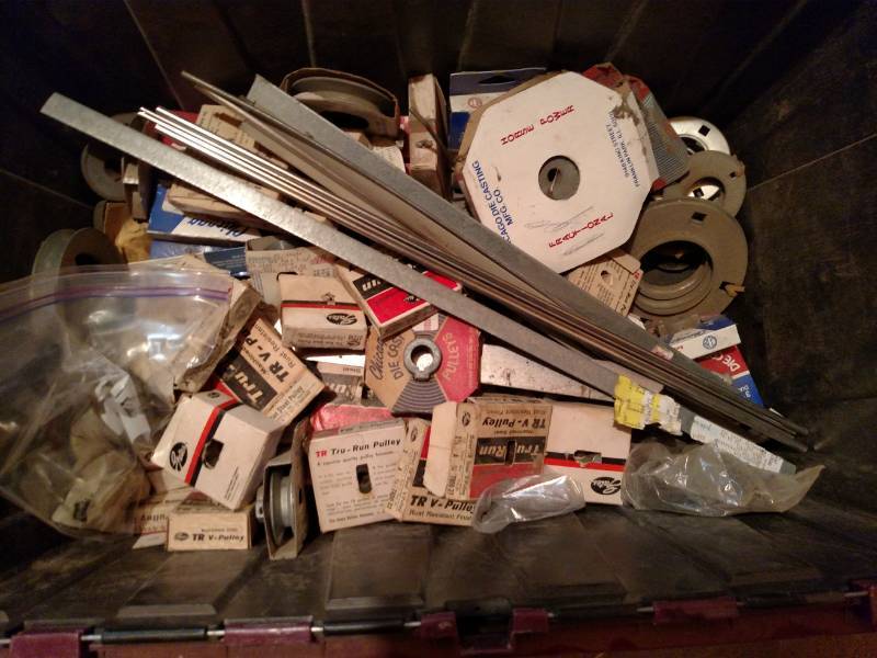lot 526 image: Asstd Bearings & Pulleys...