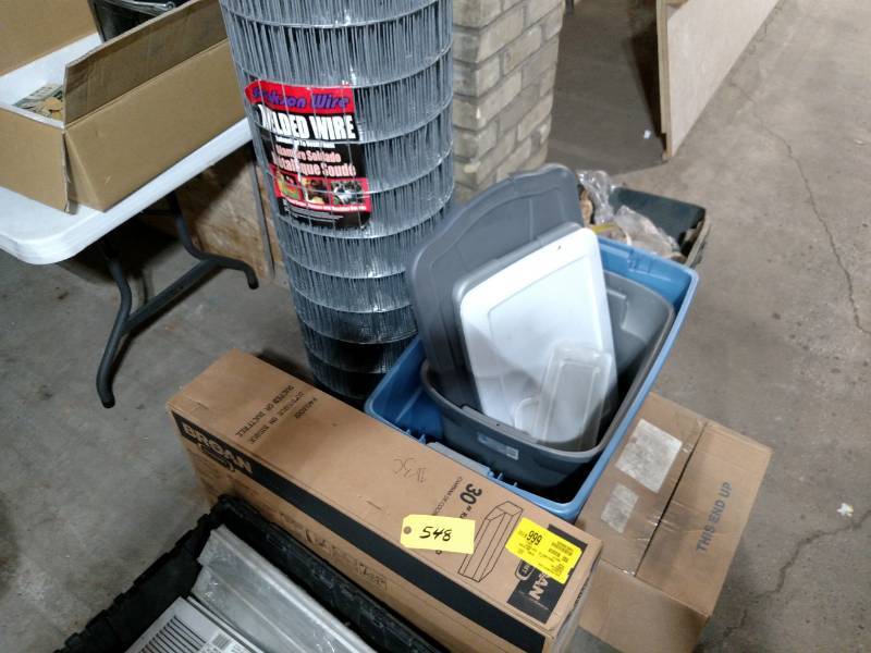 lot 548 image: Hood Vents, Wire, & Misc...