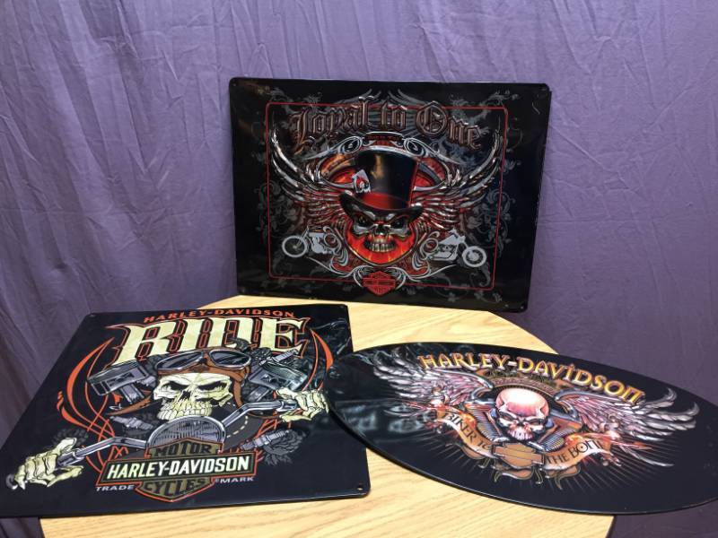 lot 126 image: 3 Harley-Davidson Metal SIgns