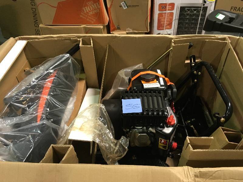 lot 55 image: Ariens  model 920406 20 in. 2-Stage Self-Propelled Gas Snow Blower not used