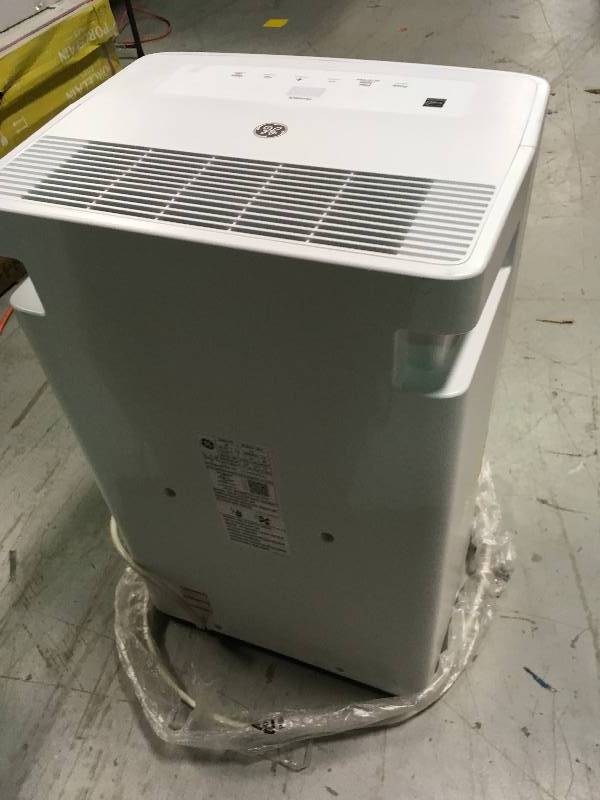 lot 53 image: GE 50 pt. Dehumidifier, ENERGY STAR in good condition