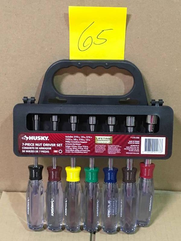 lot 65 image: Husky 106300071 7-Piece SAE Non-Metric Nickel-Chrome Plated Nut Driver Set not used