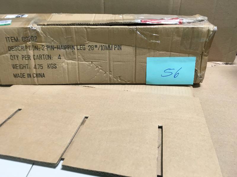 CRATES & PALLET 28 in. Black Steel 2-Rod Hairpin Leg (4-Pack) not used