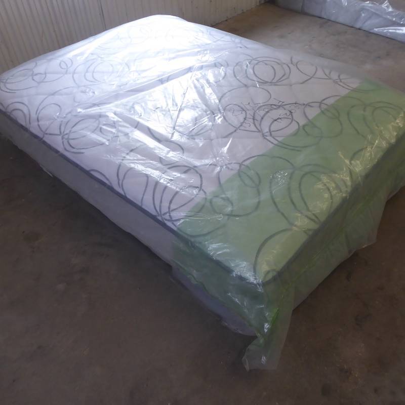Brand New Sealy Tuberose Plush Full Mattress