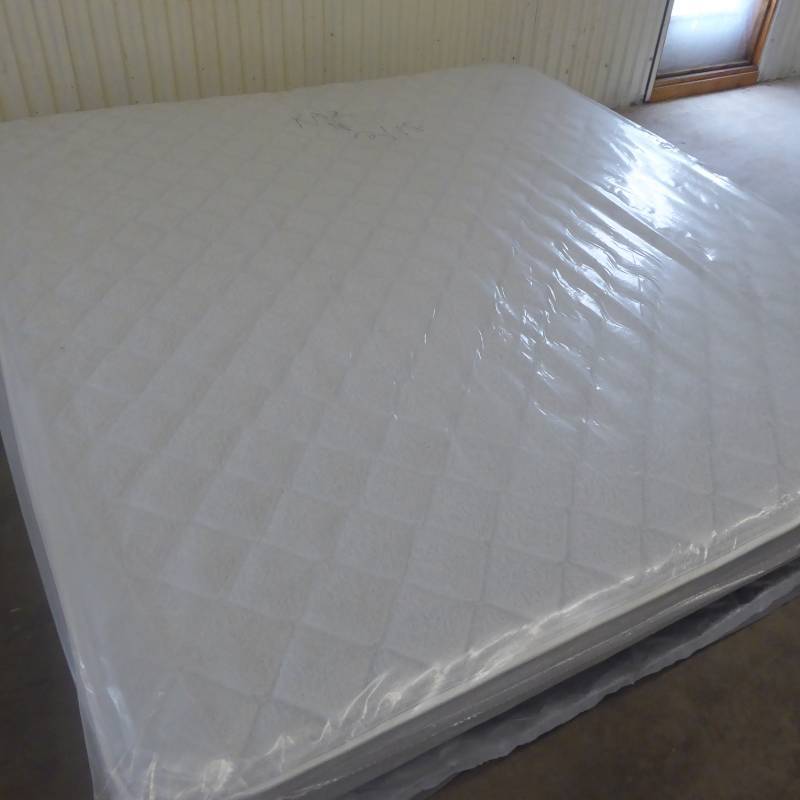 Brand New Serta Sertapedic Calm Haven Firm King Mattress