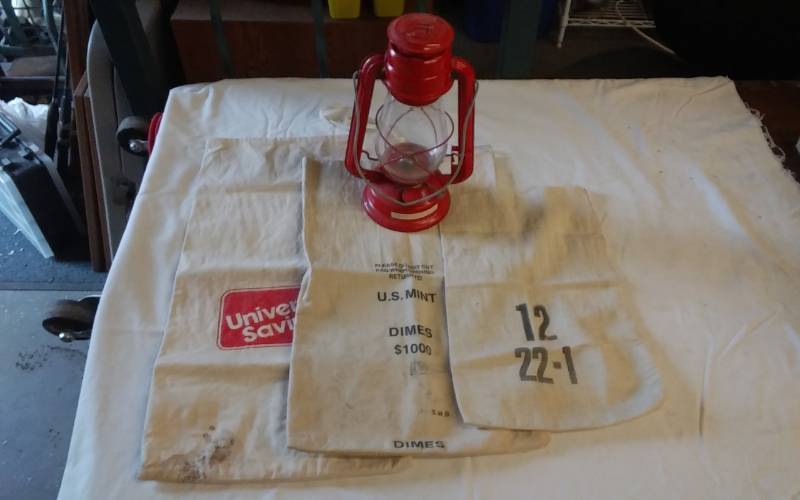 lot 11 image: Globe Brand Lantern & 3-Old Bank Money Bags