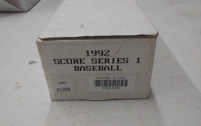lot 79 image: 1992 Score Series 1 Baseball Card Box Set