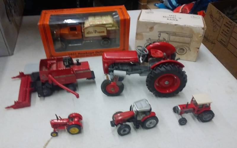 lot 98 image: Lot Of Assorted Massey Tractors, Combine, Ertl Fleet Farm TruckBank, Model T Bank