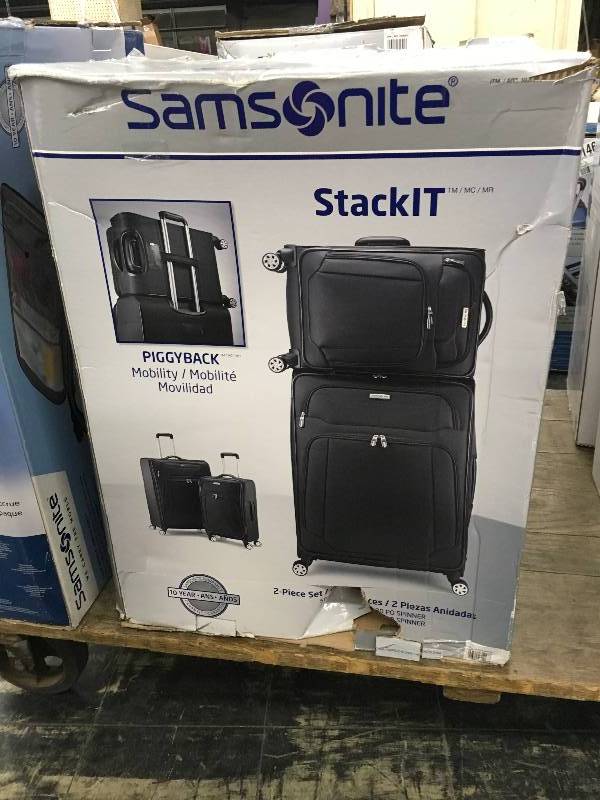 lot 143 image: Samsonite Stackit 2PC Luggage, Retail $159.99