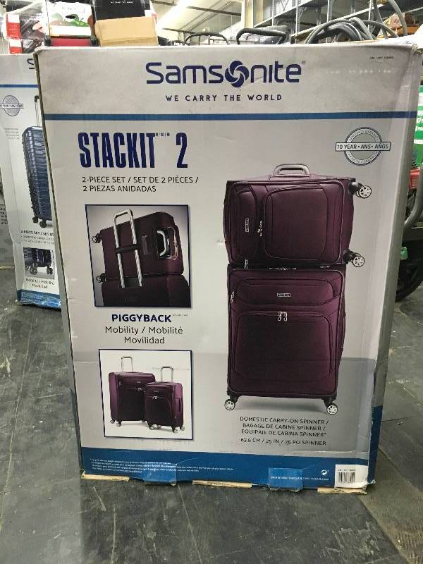lot 149 image: Samsonite Stackit 2.0 SS Luggage, Retail $159.99