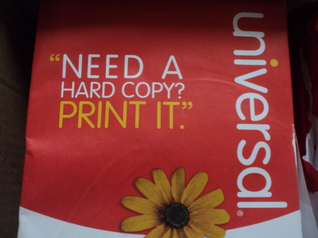 lot 1 image: 5000 sheets of Universal 8.5 x 14...