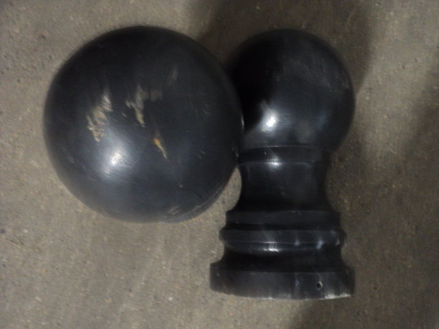 lot 16 image: 2 cast iron tops for city post ligh...
