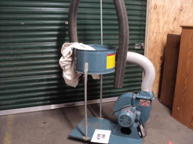 lot 17 image: EnLon dust collector with manual an...