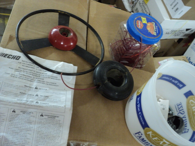 lot 26 image: Echo weed whip parts...