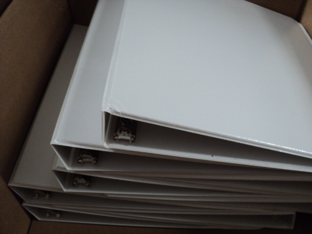 lot 45 image: 8 vinyl folders, 5x7 envelopes, 4 t...