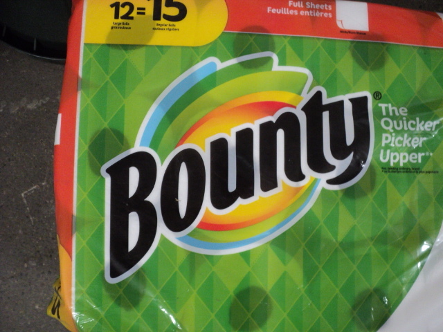lot 61 image: 12 large rolls Bounty paper towels ...