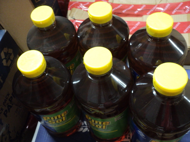 lot 106 image: 6 60 oz. bottles Pine-Sol...