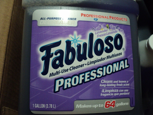 lot 108 image: 4 1 gallon jugs Fabuluso multi-use ...