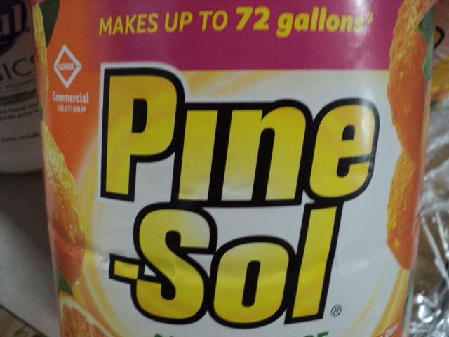 lot 113 image: 1 144 oz. Pine-Sol all purpose clea...