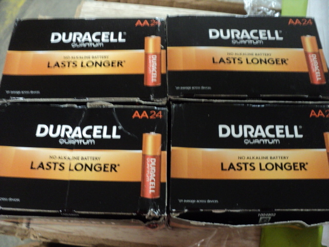 lot 120 image: 96 AA Duracell batteries...