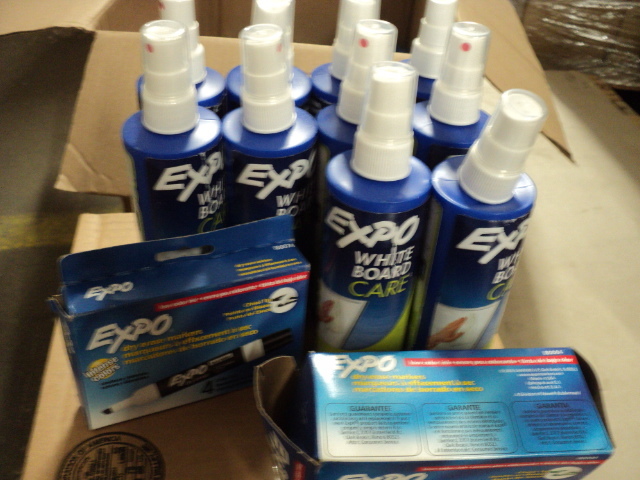 lot 130 image: Expo whiteboard care and markers...