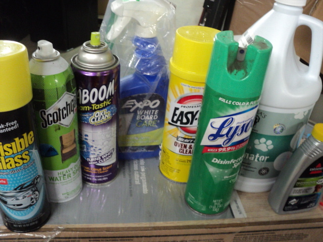 lot 148 image: variety of cleaners - see all pictu...
