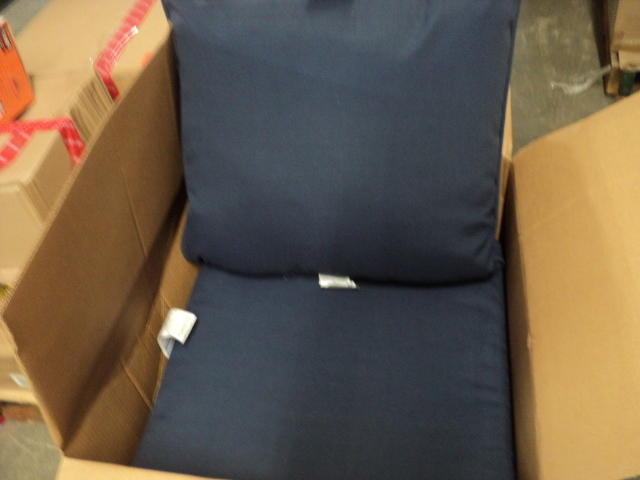 lot 220 image: 2 piece navy blue chair cushion...