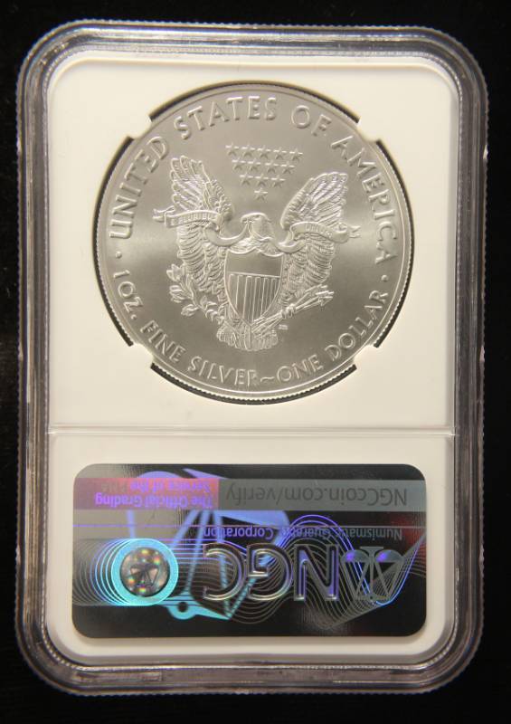2018 (W) AMERICAN SILVER EAGLE 1 TROY OZ. .999 FINE SILVER MS69 NGC