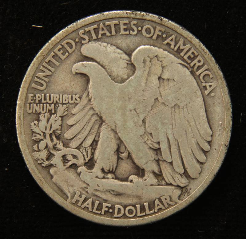 1919 WALKING LIBERTY SILVER HALF DOLLAR