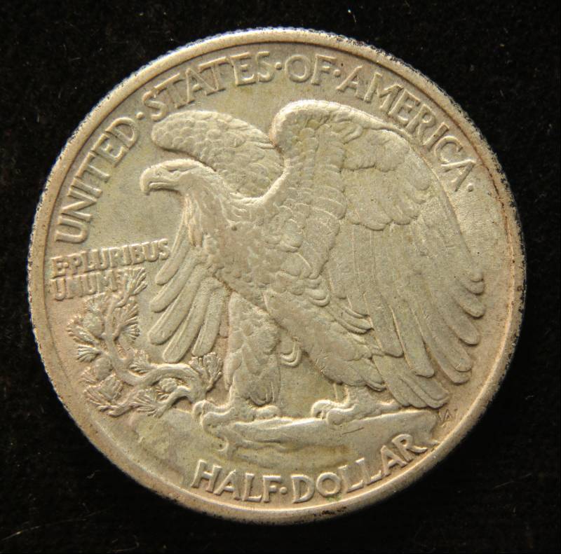 1939 WALKING LIBERTY SILVER HALF DOLLAR