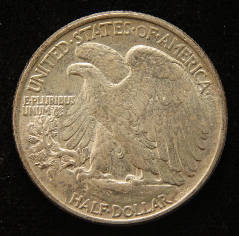 1943 WALKING LIBERTY SILVER HALF DOLLAR