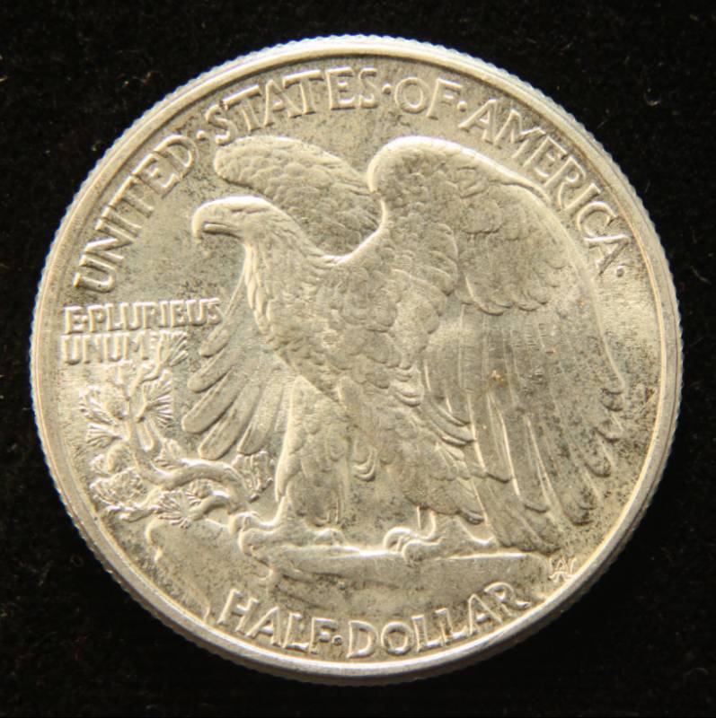 1944 WALKING LIBERTY SILVER HALF DOLLAR