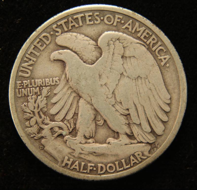 1945-D WALKING LIBERTY SILVER HALF DOLLAR